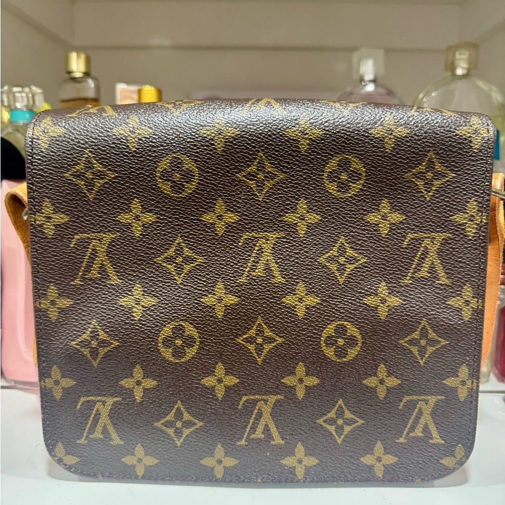 Louis Vuitton Monogram Cartouchiere Canvas MM - Picture 3 of 14